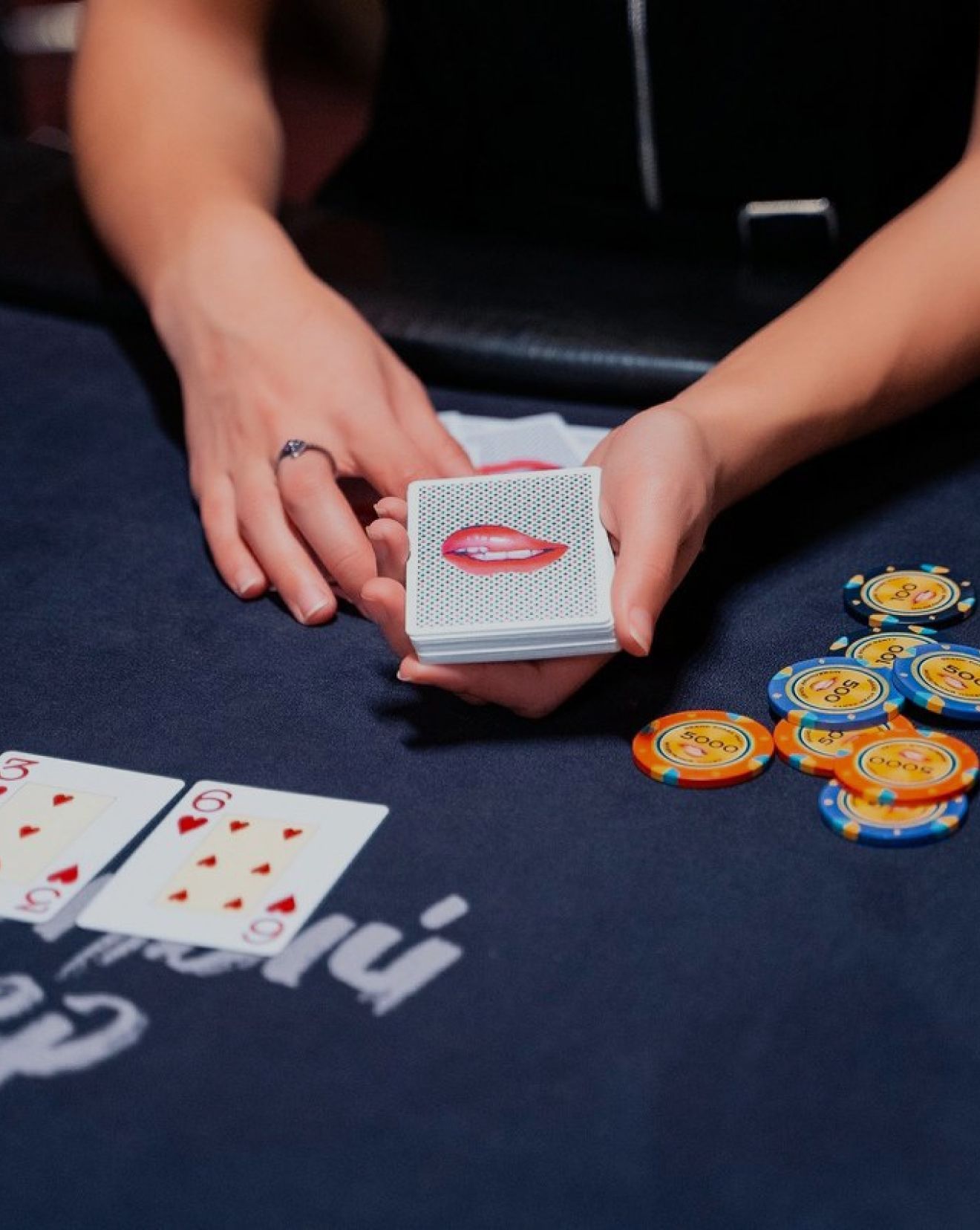 PlayBar Модельный Покер