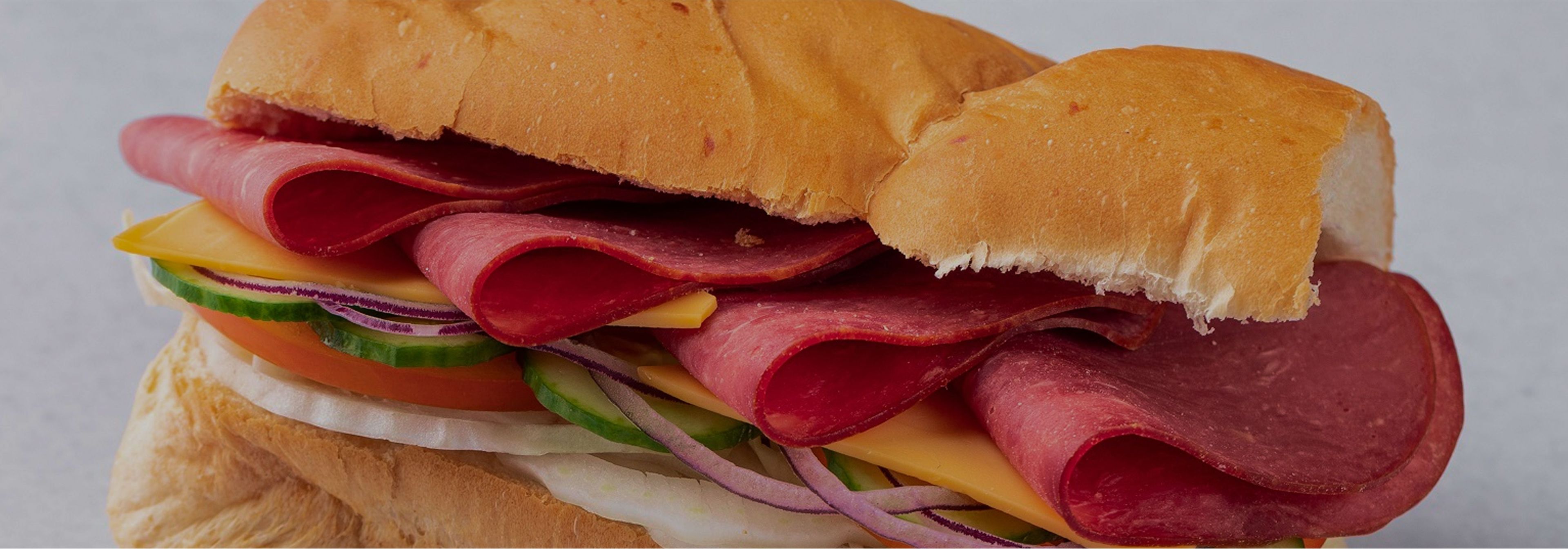 Премиум-бургеры из мраморной говядины. Сэндвичи с выбором собственной начинки. 