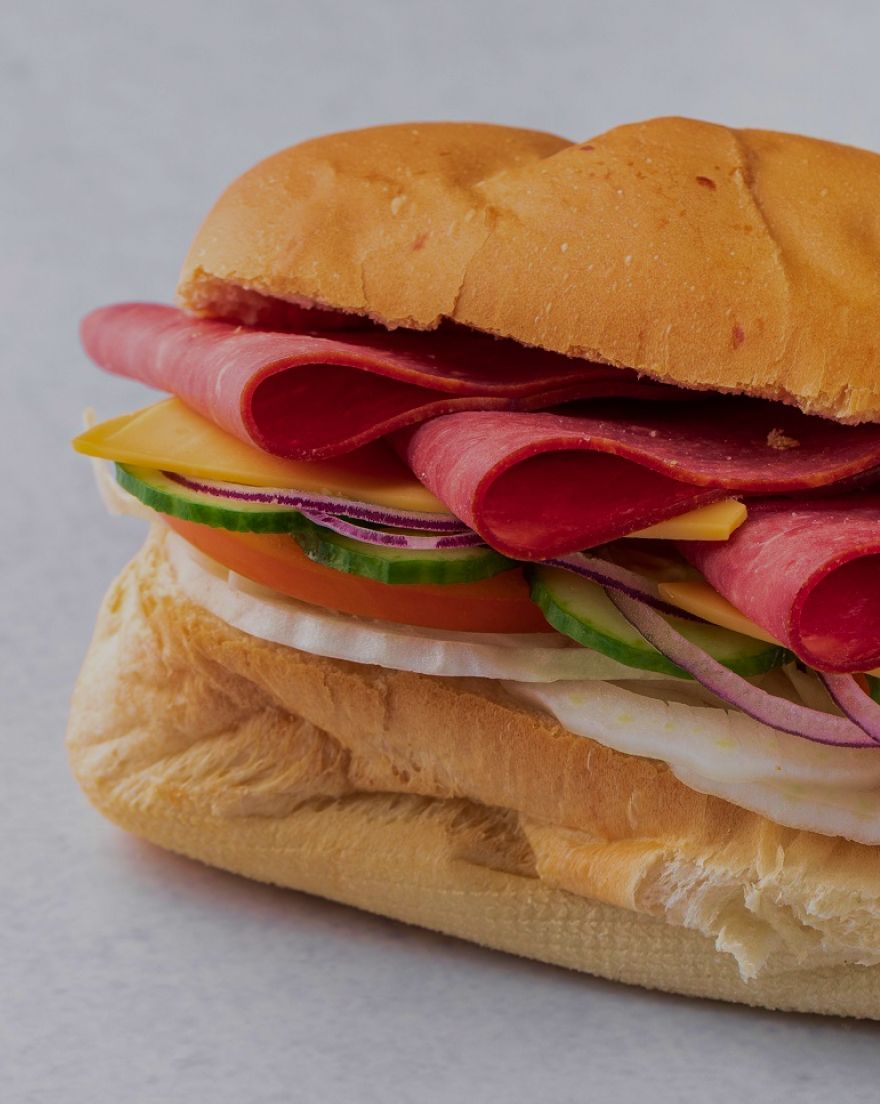 Премиум-бургеры из мраморной говядины. Сэндвичи с выбором собственной начинки. 