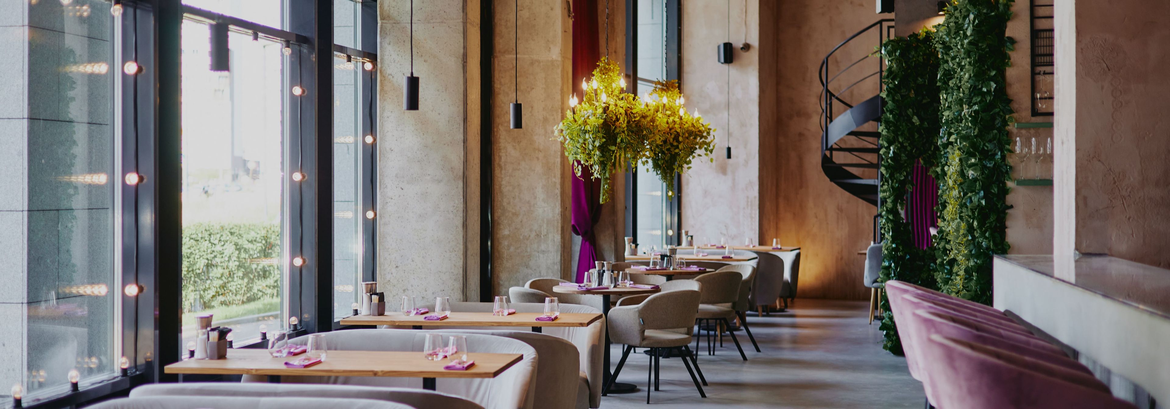 Ресторан с лаунж зоной в Санкт-Петербурге