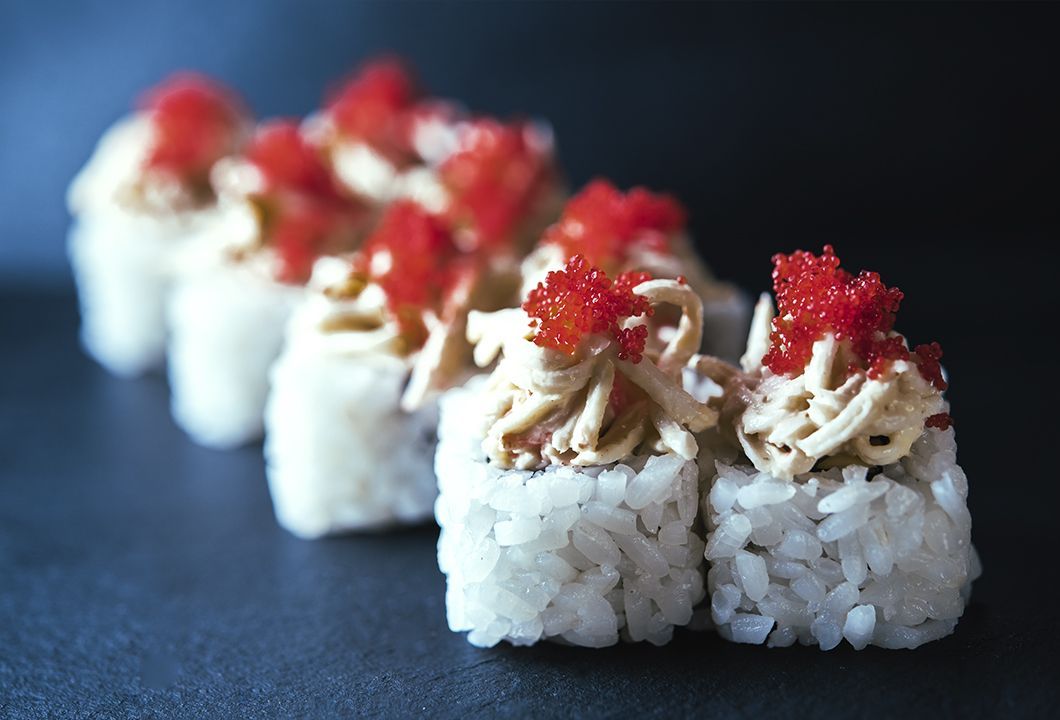 Заказать доставку суши на дом в Подольске