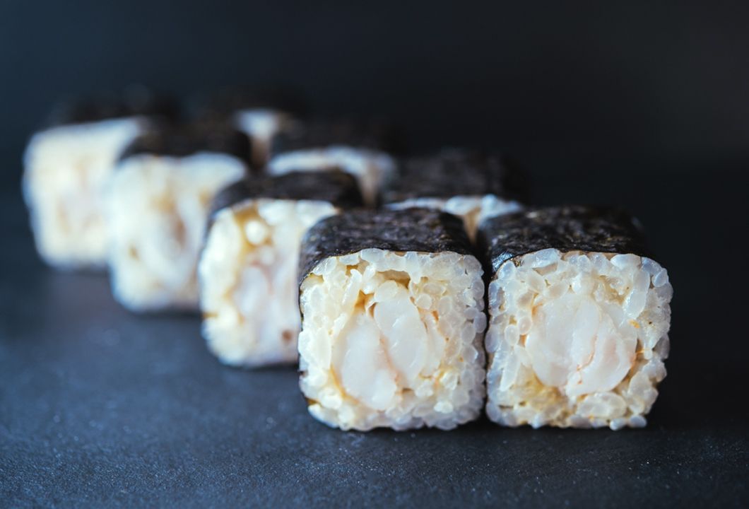 Доставка роллов в Подольске: удобно и быстро