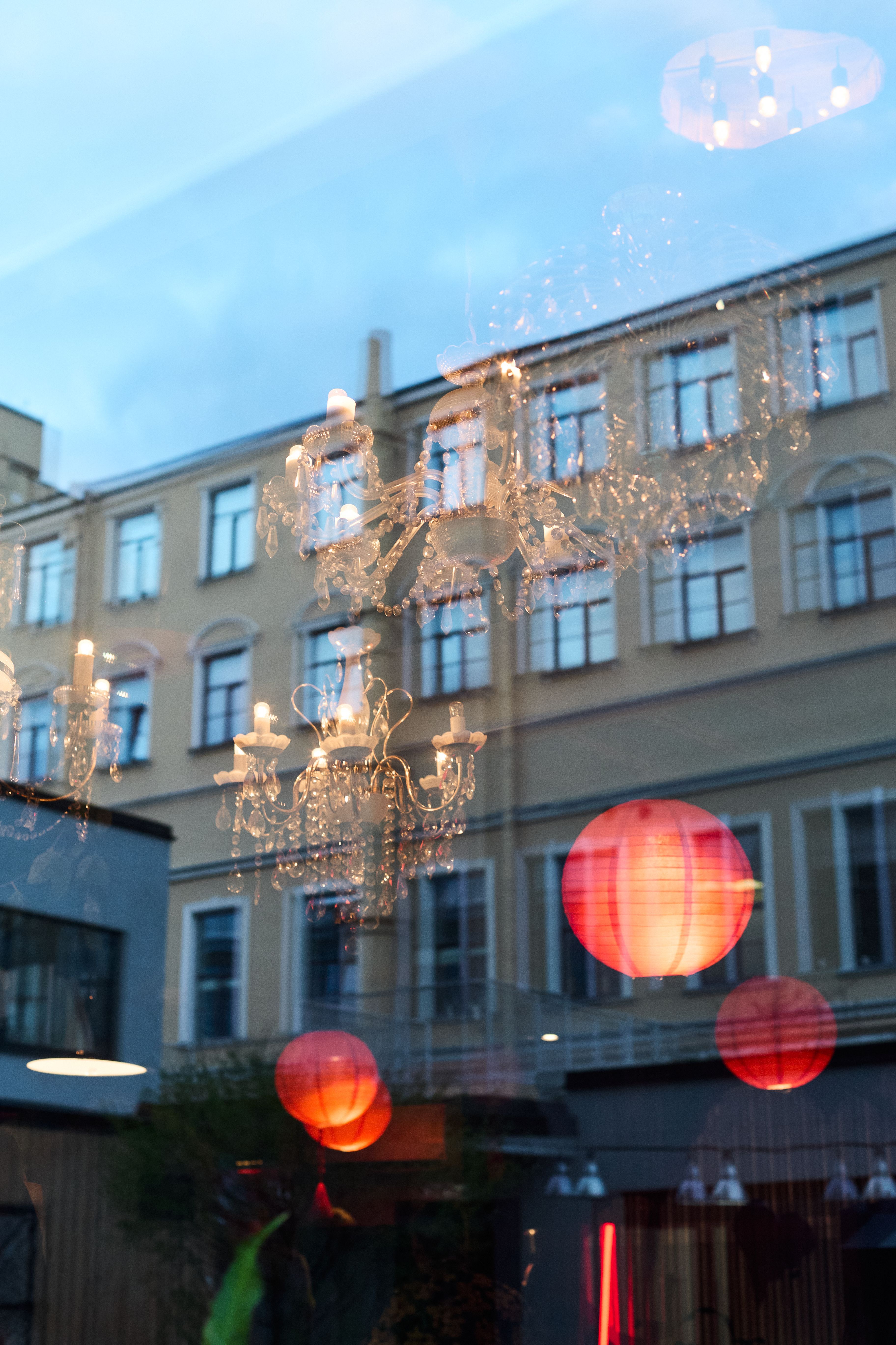 АЗИАТЫ БИСТРО