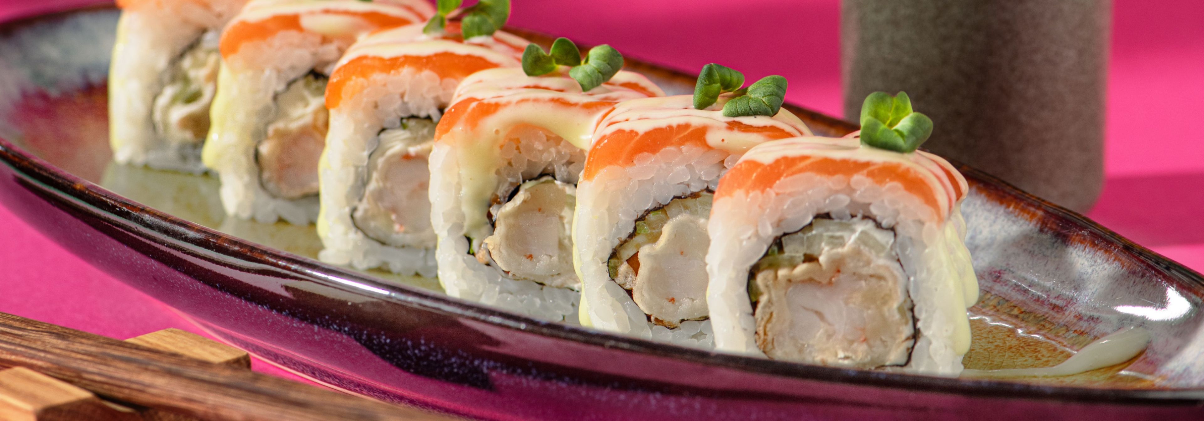 Доставка любимых блюд в Лесном!