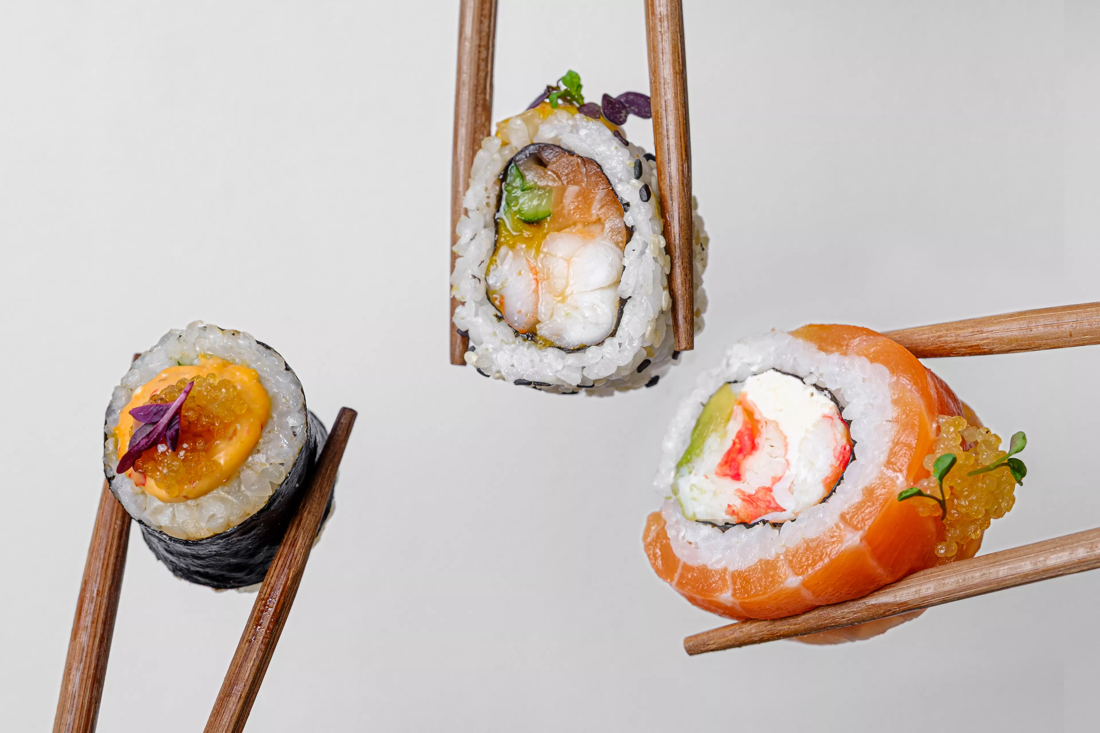 Удивляем вкуснейшими авторскими роллами, суши и римской пиццей